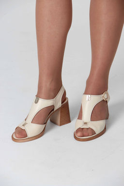 Босоножки 6001.23653be. Бежевый