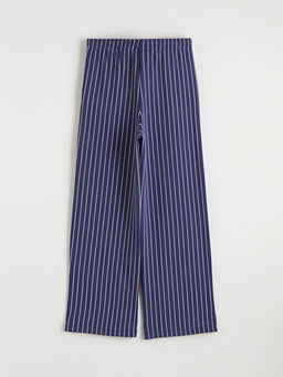 Dik Yaka ?izgili K?z ?ocuk Sweatshirt ve Pantolon