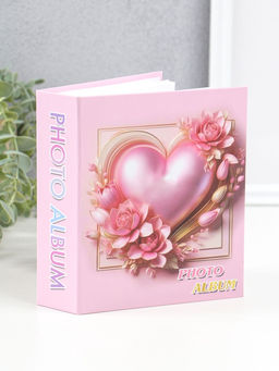 Фотоальбом на 40 фото 10×15 см «Розовое сердце в цветах», в коробке, 4.5×14×17 см