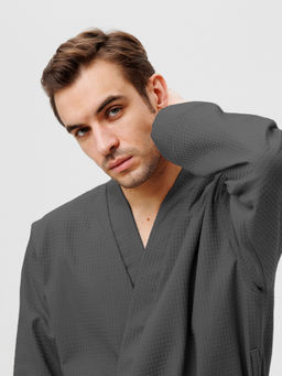 Мужской вафельный халат с планкой темно-серый В-03 (32)