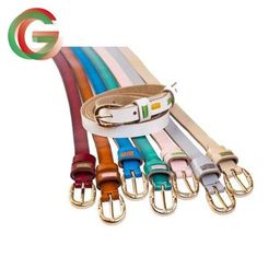 Ремень с металлической классической застежкой. Материал экокожа