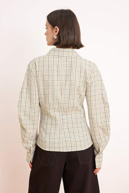 Yesil Ekoseli Balon Kol Detayl? Bele Oturan Asimetrik Kapama Dokuma Gomlek TWOSS26GO00068