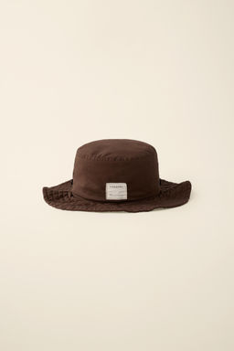 GORRO BUCKET CREATED BY CARAMEL LONDON X ZARA / Marr?n