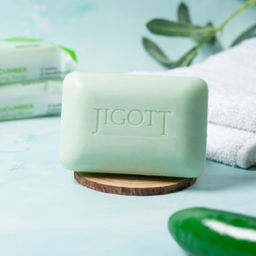 Jigott Мыло-скраб для лица и тела с экстрактом огурца / Cucumber Scrub Soap, 150 г