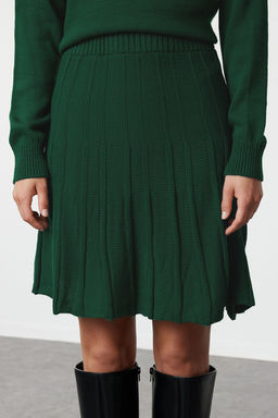 Zumrut Yesili Pileli Etekli Triko Alt-Ust Tak?m TWOAW23AU00184 - Trendyolmilla фото 3