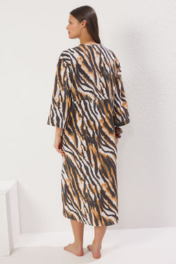 TRENDYOLMILLA Zebra Desenli Maxi Dokuma Buzgu Detayl? %100 Pamuklu Plaj Elbisesi TBESS25EL00017  фото 12