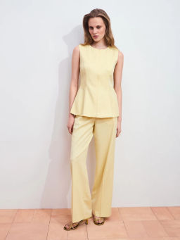 Приталенный жилет с баской ZR2605022501-9 / Zarina