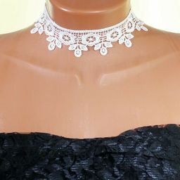 Текстильное колье N578900080