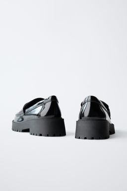 METAL DETAIL MOCCASINS - Zara фото 5