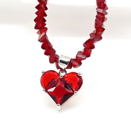 Бусы из циркона с подвеской Сердце, цвет рубин, 60см