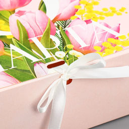 Цена за 2 шт. Коробка подарочная, упаковка, «С 8 марта», 31×24.5×8 см