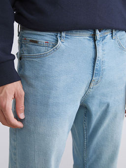 779 Regular Fit Erkek Jean Pantolon