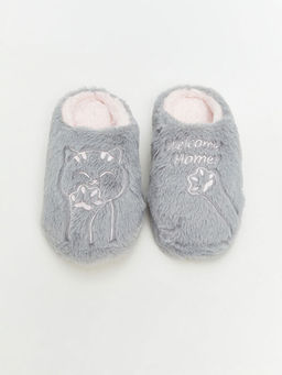 Kedi Nak??l? Kad?n Ev Terli?i