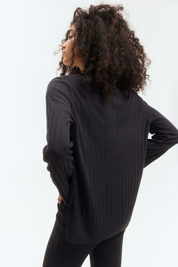 Top en punto de canale con botonadura frontal - H&m фото 4