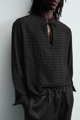 FLUID TEXTURED POLO SHIRT - Zara фото 6