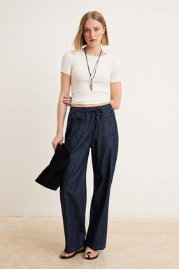 Koyu Mavi Yuksek Bel Barrel Jeans TWOSS26JE00328