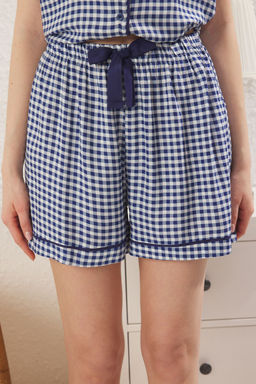 Trendyolmilla Lacivert Ekoseli Kurdele/Fiyonklu ve Biyeli Viskon Sortlu Dokuma Pijama Tak?m? THMSS25PT00279 фото 4