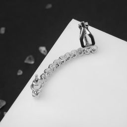 Серьга Кафф стразы классика, на левое ухо, цвет белый в серебре - Queen fair фото 3