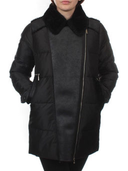 033 BLACK Куртка зимняя облегченная женская (холлоффайбер 150 гр., искусственная дубленка) - Fashion фото 5