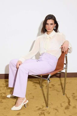Limited Edition Lila Yuksek Bel Straight Jeans TWOSS26JE00241