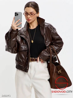 Кожаная женская куртка