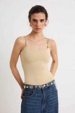 Ta_ V_cuda Oturan Havuz Yaka Kolsuz Aksesuar Detayl_ __t__tl_ Esnek _rme Body TWOSS26BD00006