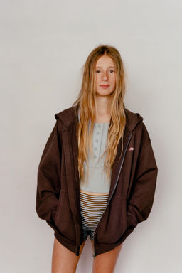 SUDADERA CAPUCHA PUKAS SURF / Marr?n - Zara фото 5