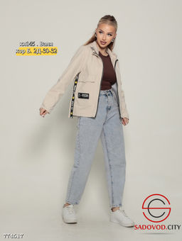 Ветровка женская весенняя