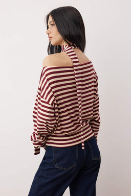 Cok Renkli Cizgili Ac?k Omuzlu Sal Aksesuar Detayl? Regular/Normal Kal?p Orme Bluz TWOAW26BZ00308 - Trendyolmilla фото 4