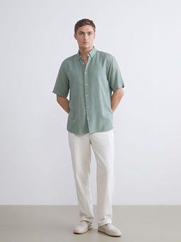 Regular Fit K?sa Kollu Erkek G?mlek