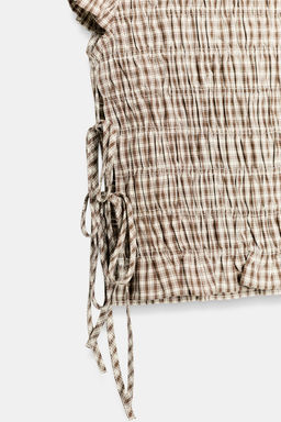 TOP POPELIN FRUNCES CUADROS / Beige-marro