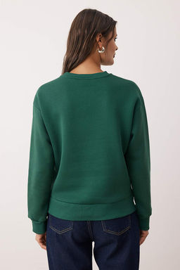 Zumrut Yesili Kal?n Ici Polarl? Regular Kal?p Bisiklet Yaka Basic Orme Sweatshirt TWOAW24SW00101