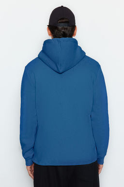 TRENDYOL MAN Siyah Regular/Normal Kesim Kapusonlu Etiketli Ici Polar/S?cak Tutan Sweatshirt TMNAW24SW00076 - Trendyolmilla фото 5
