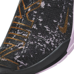 Кроссовки взрослые