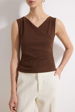 Kahverengi Fitted/Vucuda Oturan Kruvaze Kolsuz Buzgulu Scuba Krep Orme Bluz TWOSS26BZ00063 - Trendyolmilla фото 3