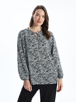 Ba?lamal? Yaka Desenli Kad?n Bluz