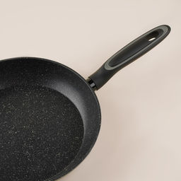 Сковорода SL Home, d=26, h=4.9 см, антипригарное покрытие, индукция, алюминий, чёрная