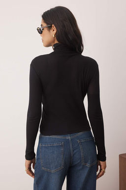 Siyah Dik Yaka Transparan Orme T-Shirt TWOAW26TS00005 - Trendyolmilla фото 4