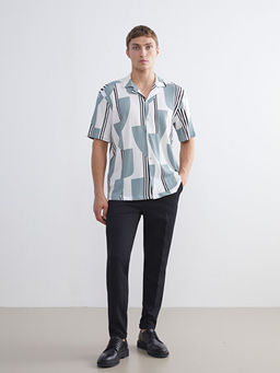 Regular Fit K?sa Kollu Desenli Erkek G?mlek