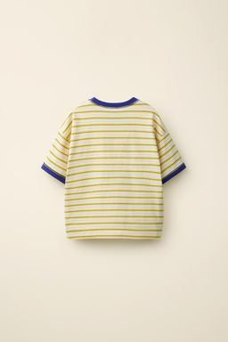 CAMISETA PESPUNTES CONTRASTE CREATED BY CARAMEL LONDON X ZARA / Amarillo claro