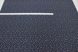 Плательный хлопок Россыпь четырехлистников на джинсово-синем меланже, ш.1.55м, хл-90%, вискоза-10% - Купава фото 5