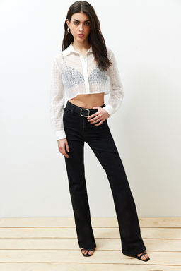 Ekru Dantelli Crop Regular Normal Kal?p Dokuma Gomlek TWOSS24GO00054