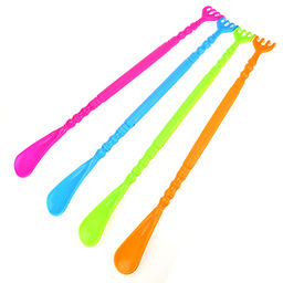 Рожок для обуви пластмассовый 46см, с чесалкой, цвета микс (Китай) - Домашняя мода фото 2