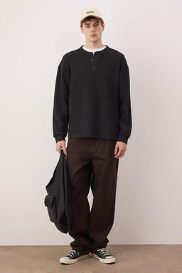 Siyah Oversize/Geni_ Kesim Waffle Dokulu Uzun Kol D__meli T-shirt TMNAW26TS00004