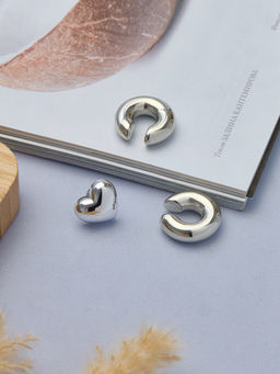 Набор серег и кафф QF Бублик, 3 шт. сердце, цвет серебро  фото 4