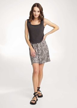 Шорты женские