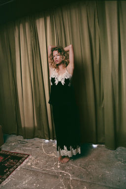 LACE VELVET MIDI SKIRT