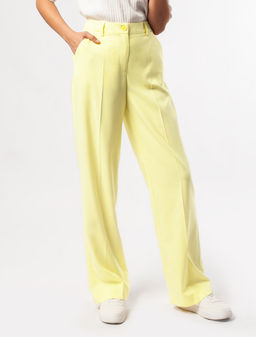 Брюки Vilatte прямые из поливискозы с фактурой желтый  фото 10