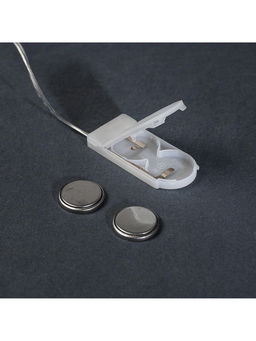 Гирлянда «Нить» 5 м роса, IP20, серебристая нить, 50 LED, батарейки CR2032×2 (в комплекте), свечение фиолетовое