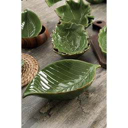 Салатник Доляна «Лист», 170 мл, 18×10.5 см, зелёный